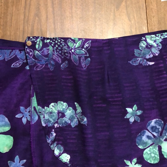 Eastern sun wrap around skirt - Picture 4 of 5